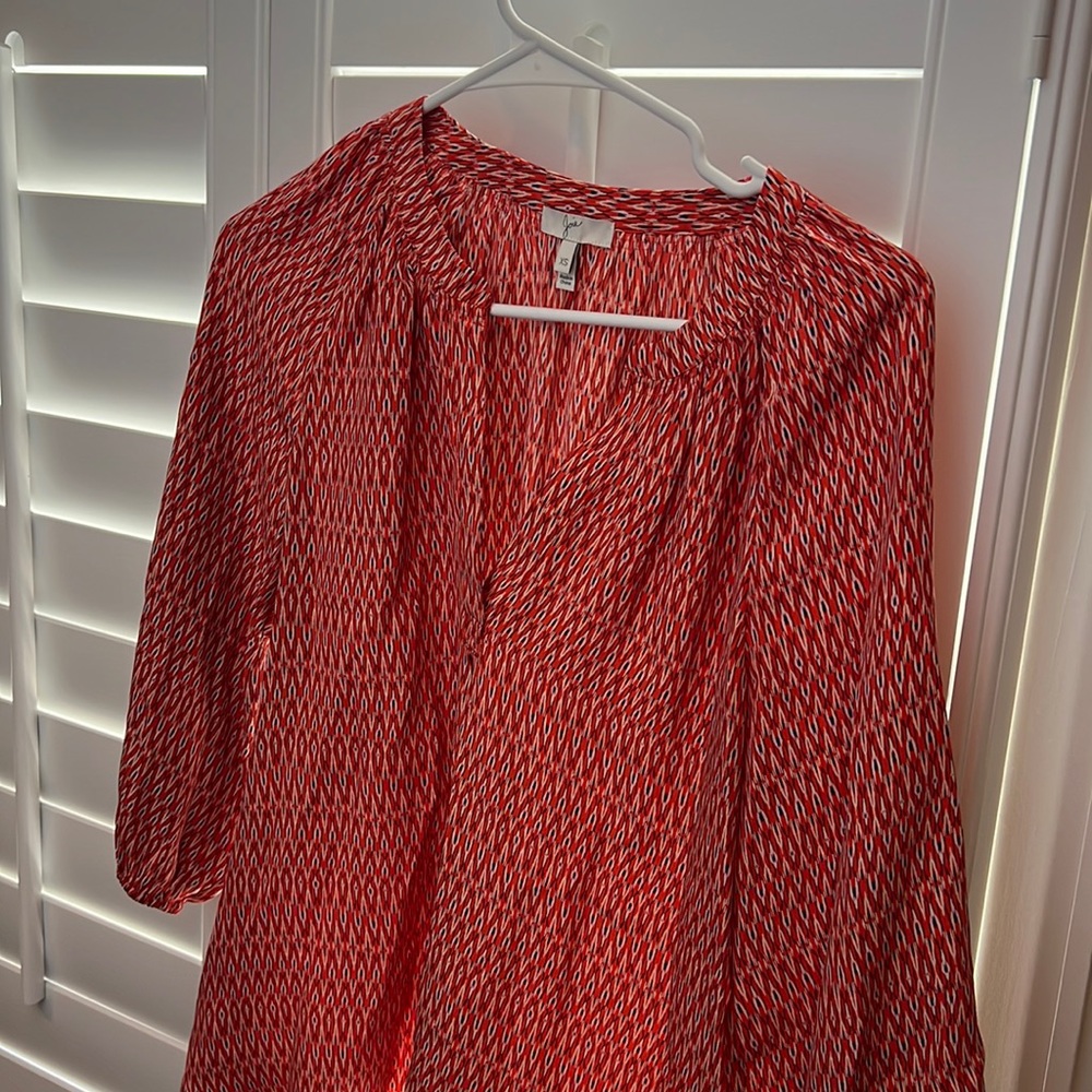 100% silk Joie blouse orange white and navy
